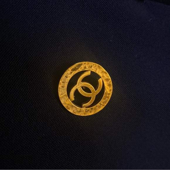 Vintage Chanel navy wool blazer - Picture 15 of 16